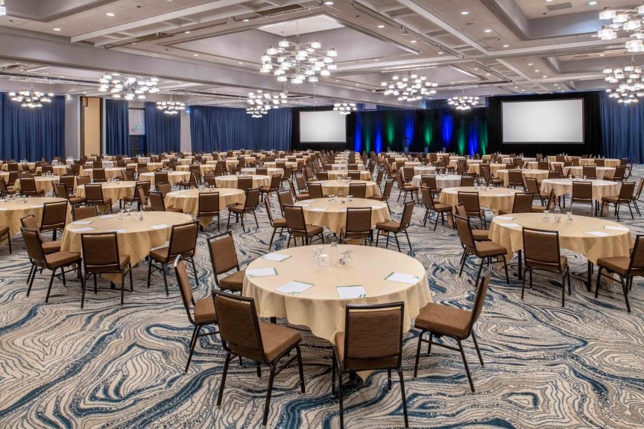 Holiday Inn Portland - Columbia Riverfront By Ihg Bagian luar foto