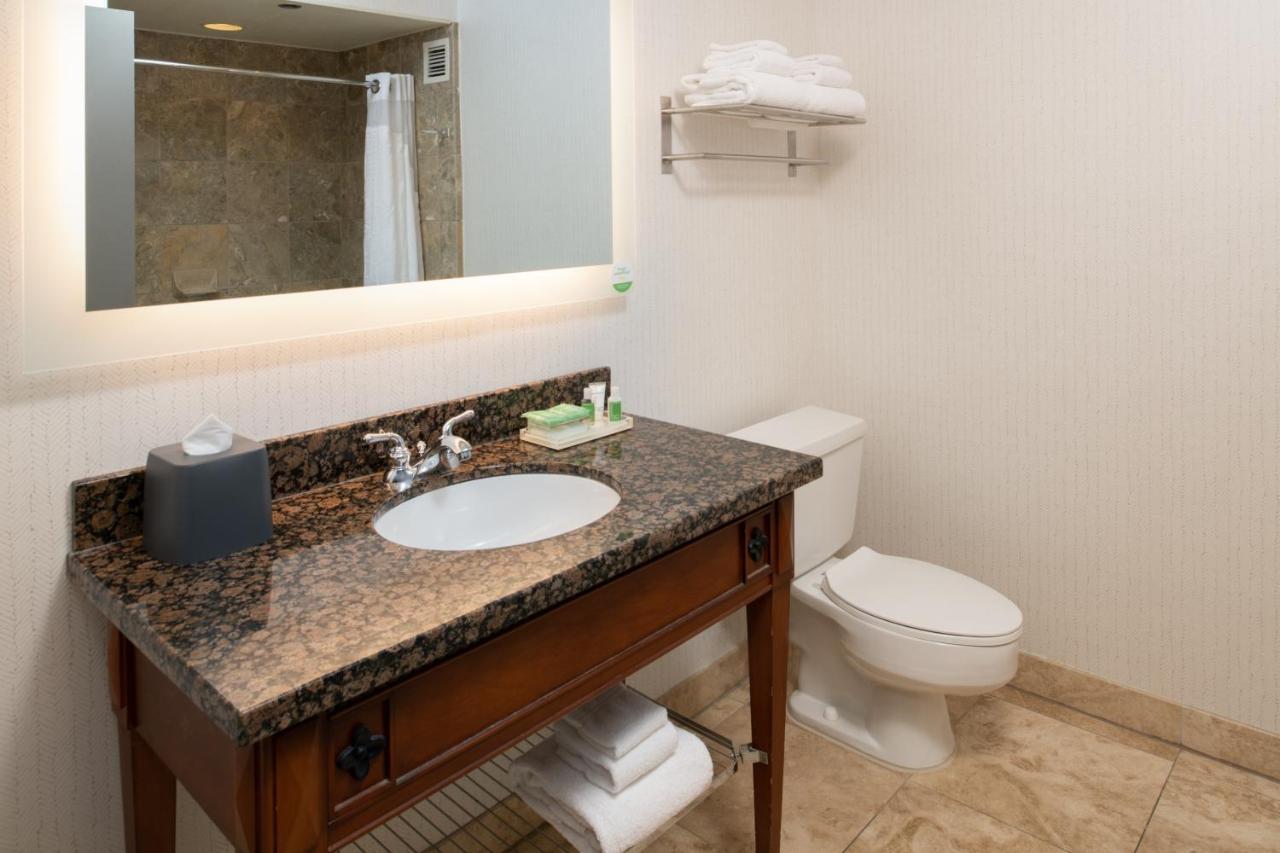 Holiday Inn Portland - Columbia Riverfront By Ihg Bagian luar foto