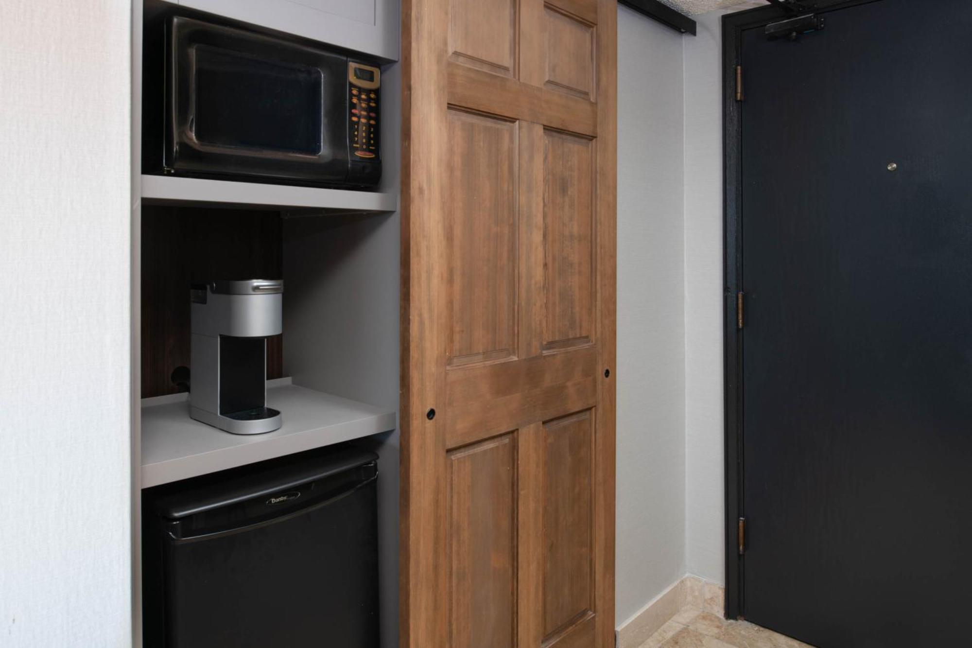 Holiday Inn Portland - Columbia Riverfront By Ihg Bagian luar foto