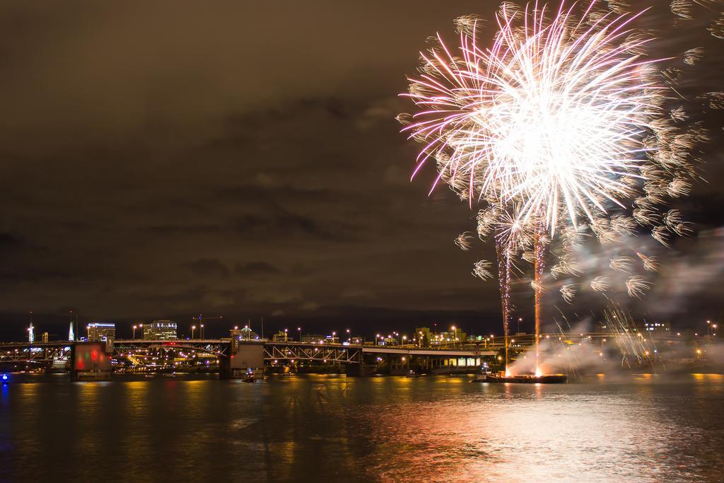 Holiday Inn Portland - Columbia Riverfront By Ihg Bagian luar foto