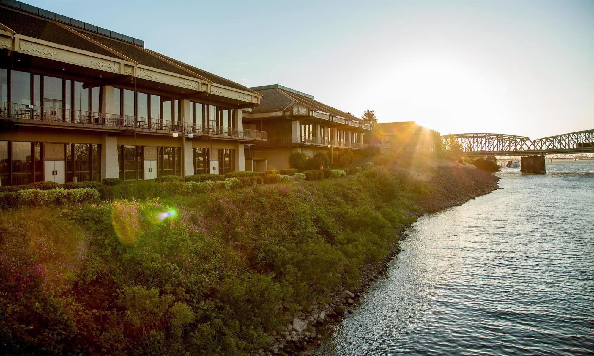 Holiday Inn Portland - Columbia Riverfront By Ihg Bagian luar foto